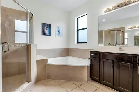3506 W 106th Terrace Hialeah FL 33018