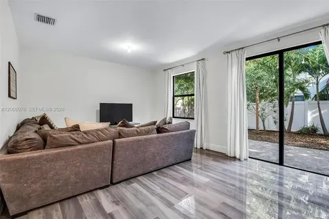 3506 W 106th Terrace Hialeah FL 33018