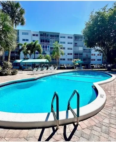 1000 NE 14th Avenue Hallandale Beach FL 33009