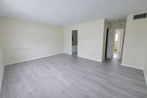 1000 NE 14th Avenue Hallandale Beach FL 33009