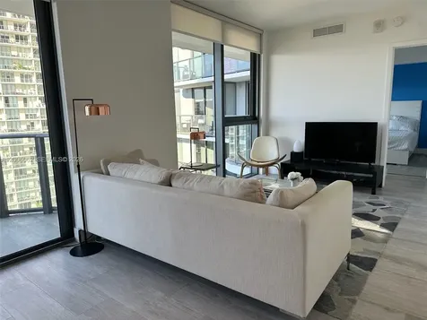 121 NE 34th Street Miami FL 33137