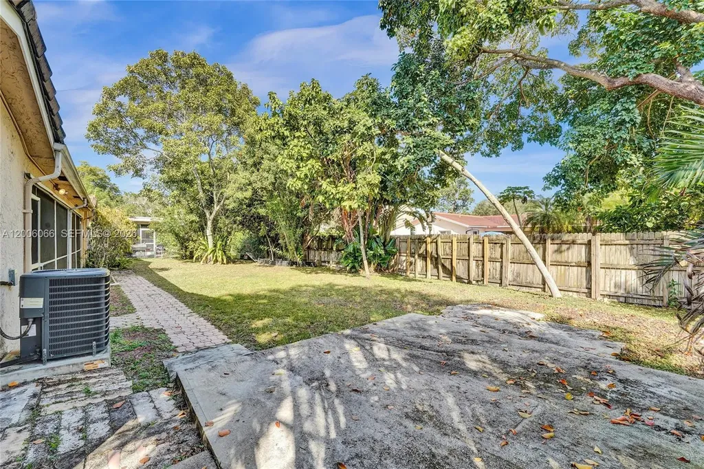 4451 NW 110th Avenue Coral Springs FL 33065
