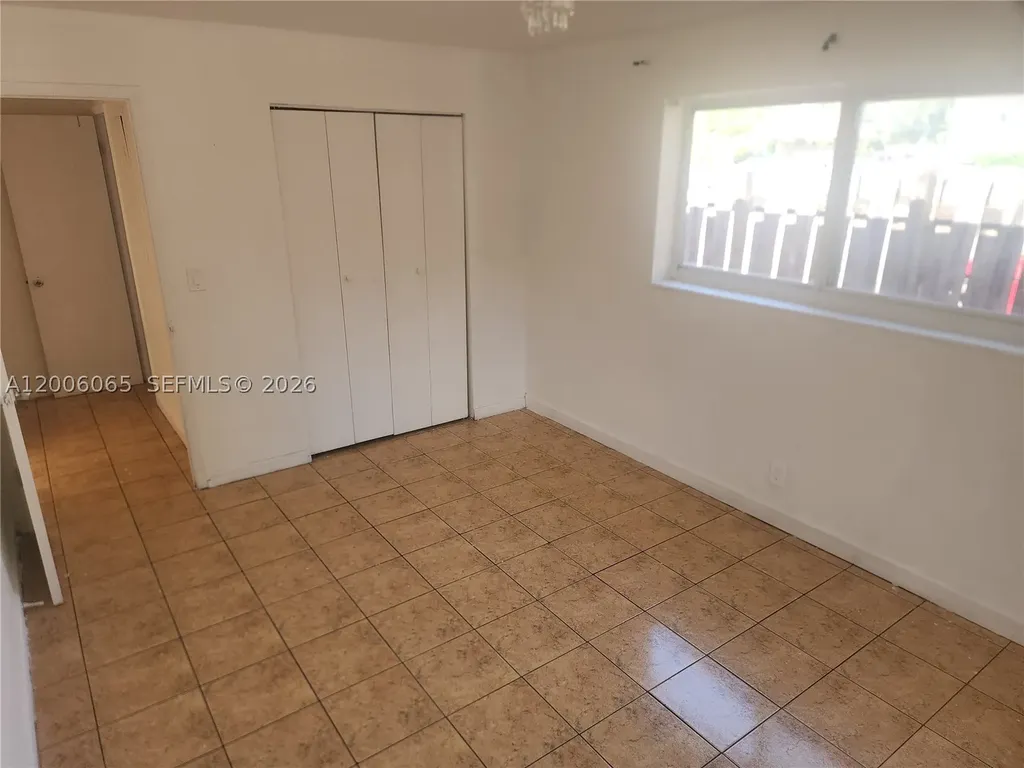 2513 Lincoln Street Hollywood FL 33020