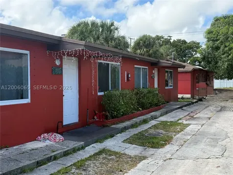 2513 Lincoln Street Hollywood FL 33020