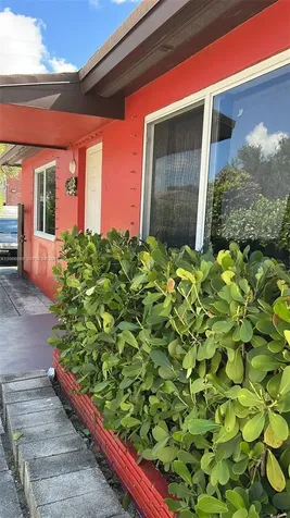 2513 Lincoln Street Hollywood FL 33020