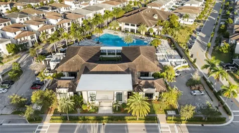 4392 NW 80 Avenue Doral FL 33166