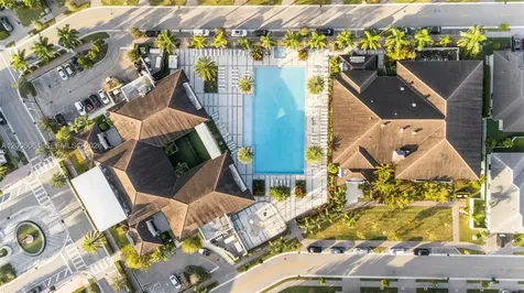 4392 NW 80 Avenue Doral FL 33166