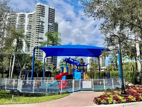 19101 NE 36th Court Aventura FL 33180