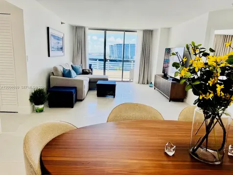 19101 NE 36th Court Aventura FL 33180