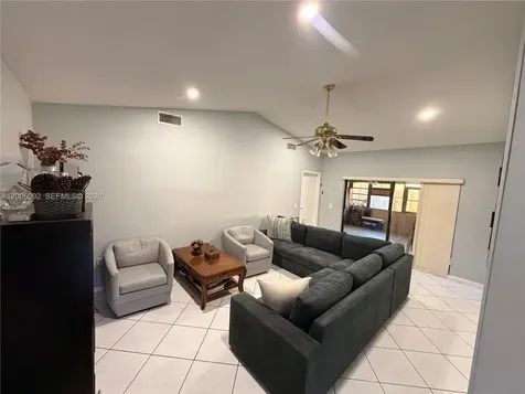 9601 NW 16th Street Pembroke Pines FL 33024