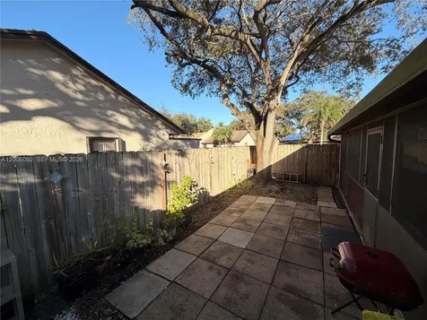 9601 NW 16th Street Pembroke Pines FL 33024
