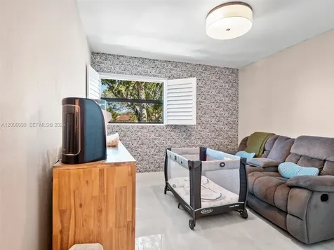 2553 NW 42nd Avenue Coconut Creek FL 33066