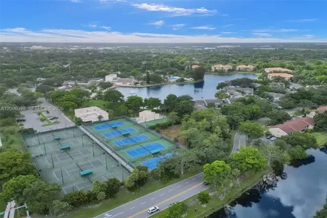 2553 NW 42nd Avenue Coconut Creek FL 33066