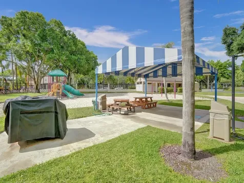 2553 NW 42nd Avenue Coconut Creek FL 33066
