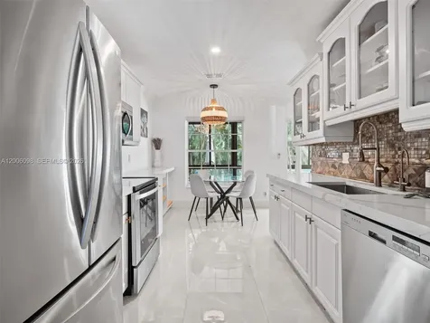 2553 NW 42nd Avenue Coconut Creek FL 33066