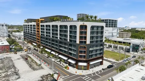 2700 NW 2 Miami FL 33127