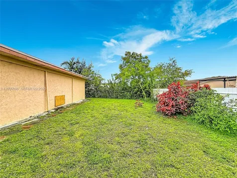 750 N Douglas Road Pembroke Pines FL 33024