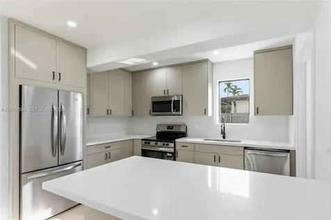 9660 Dominican Drive Cutler Bay FL 33189