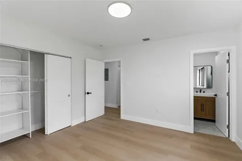 9660 Dominican Drive Cutler Bay FL 33189