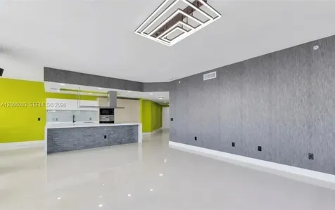 17111 Biscayne Boulevard North Miami Beach FL 33160