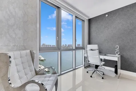 17111 Biscayne Boulevard North Miami Beach FL 33160