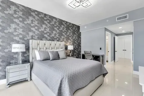17111 Biscayne Boulevard North Miami Beach FL 33160