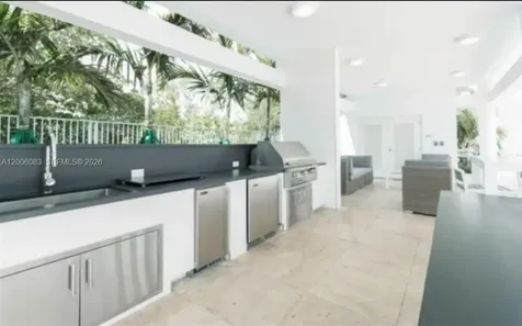17111 Biscayne Boulevard North Miami Beach FL 33160