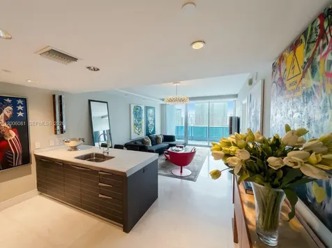 200 Biscayne Boulevard Way Miami FL 33131
