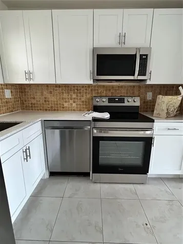 3000 E Sunrise Lakes Drive Sunrise FL 33322
