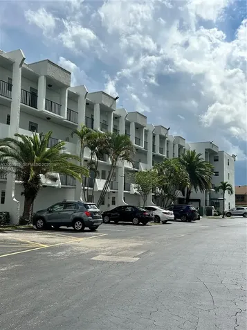 3000 E Sunrise Lakes Drive Sunrise FL 33322