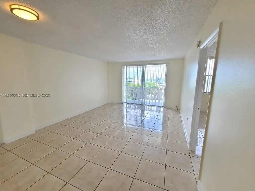 15600 NW 7th Avenue Miami FL 33169