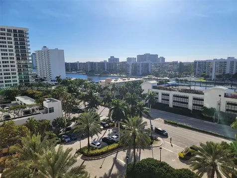 2501 S Ocean Drive Hollywood FL 33019