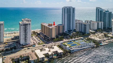 2501 S Ocean Drive Hollywood FL 33019