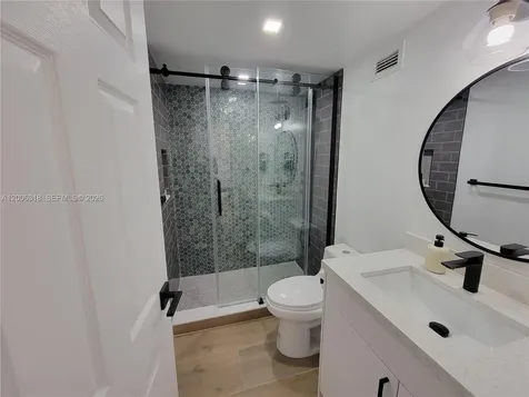 2501 S Ocean Drive Hollywood FL 33019