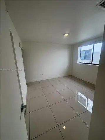 821 SW 18th Avenue Miami FL 33135