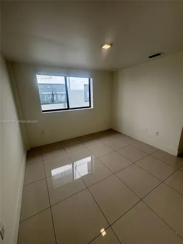 821 SW 18th Avenue Miami FL 33135