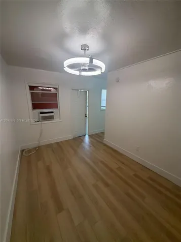 3669 Thomas Avenue Miami FL 33133