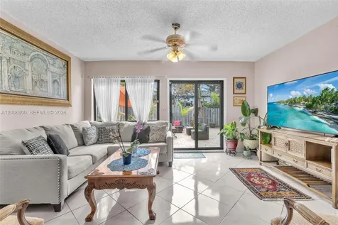 7701 Center Bay Drive North Bay Village FL 33141