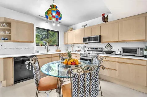 7701 Center Bay Drive North Bay Village FL 33141