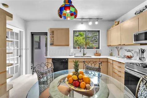 7701 Center Bay Drive North Bay Village FL 33141