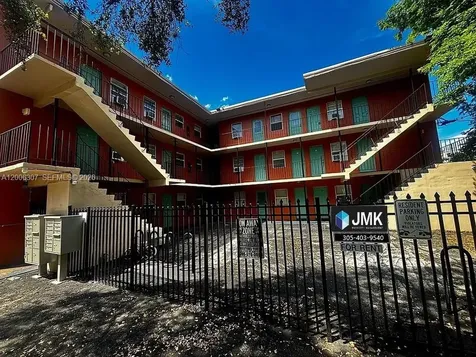3669 Thomas Avenue Miami FL 33133