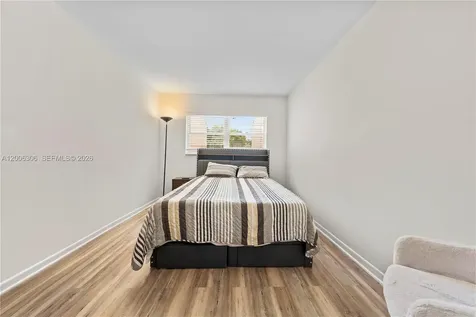 9011 NE 4th Avenue Road Miami Shores FL 33138