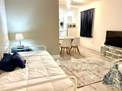 825 Euclid Avenue Miami Beach FL 33139