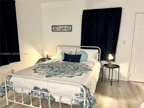 825 Euclid Avenue Miami Beach FL 33139