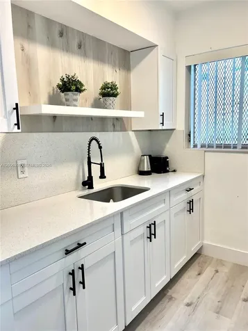 825 Euclid Avenue Miami Beach FL 33139