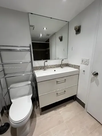 9715 Fontainebleau Boulevard Miami FL 33172
