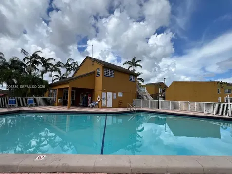 9715 Fontainebleau Boulevard Miami FL 33172