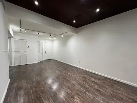 9715 Fontainebleau Boulevard Miami FL 33172