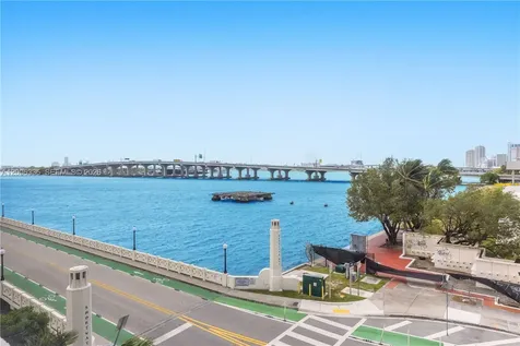 555 NE 15th Street Miami FL 33132