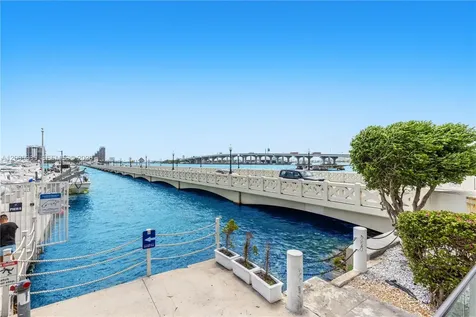 555 NE 15th Street Miami FL 33132